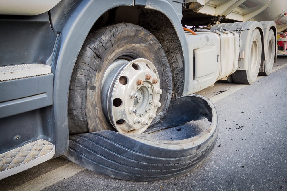 Common Trailer Tire Failures and How to Prevent Dangerous Blowouts